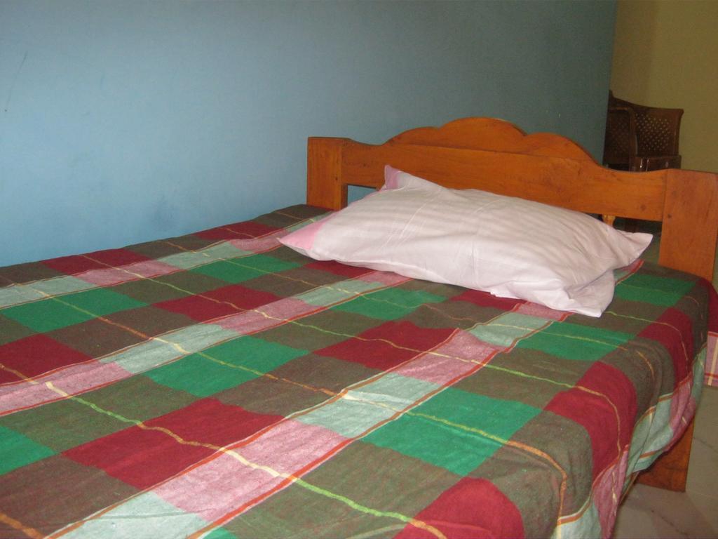 Aurora - Negombo Budget Hostel Habitación foto