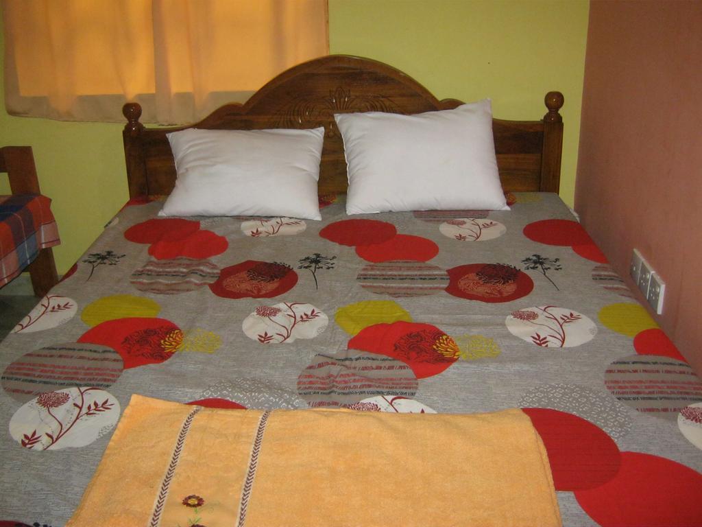 Aurora - Negombo Budget Hostel Habitación foto